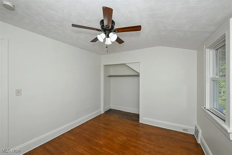 Thumbnail 18