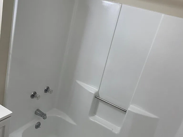 315 Holmes Rd #1A — Photo 5
