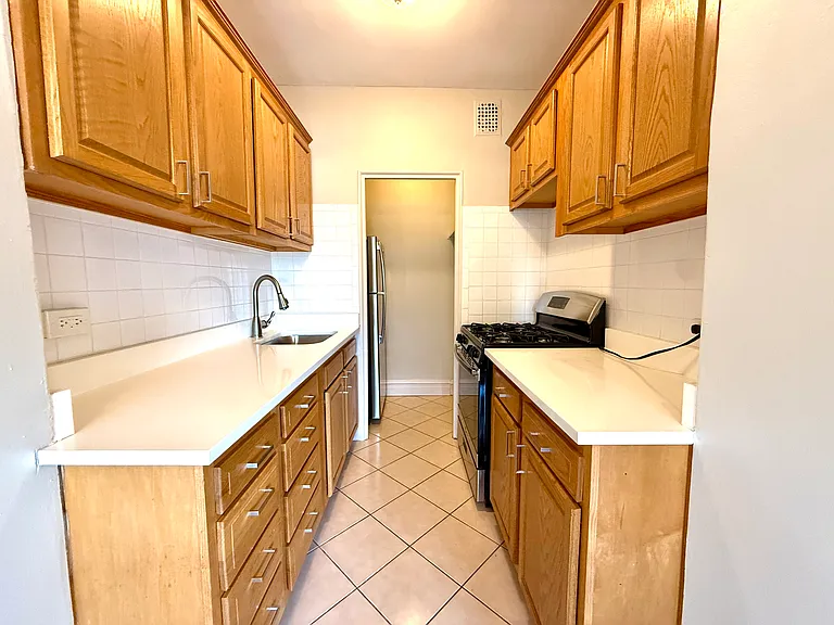 1033 W Loyola Ave #1205 — Photo 8