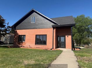 2602 18th Ave, Central City, NE 68826