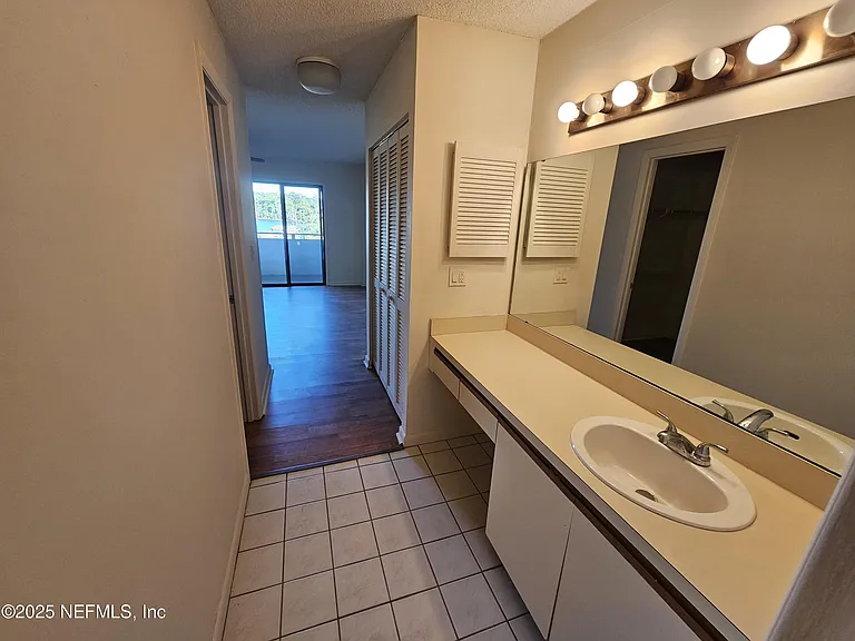1307 River Hills Cir E #16 — Photo 21