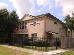 2211 Roy St #A, Houston, TX 77007