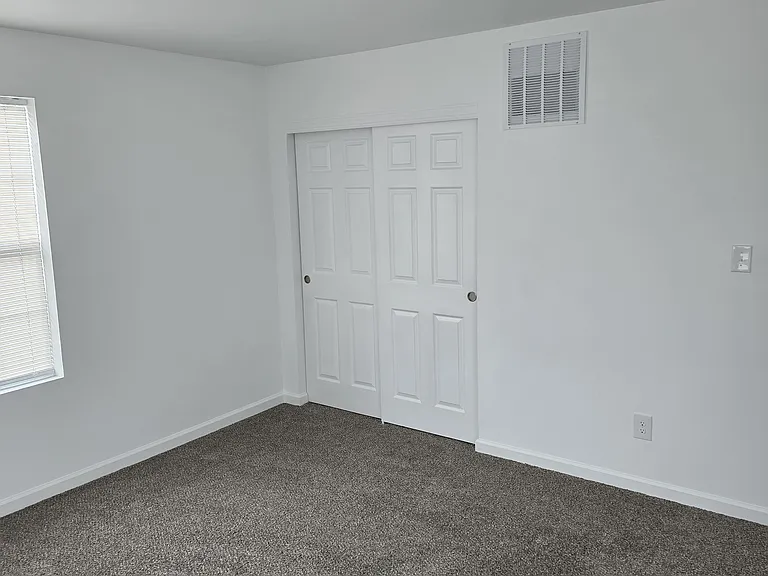 1471 Little Ave — Photo 17