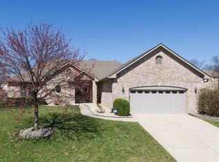 9680 Conifer Ct, Fishers, IN 46037