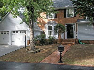 6 Bohler Ln NW, Pointe, GA, 30327