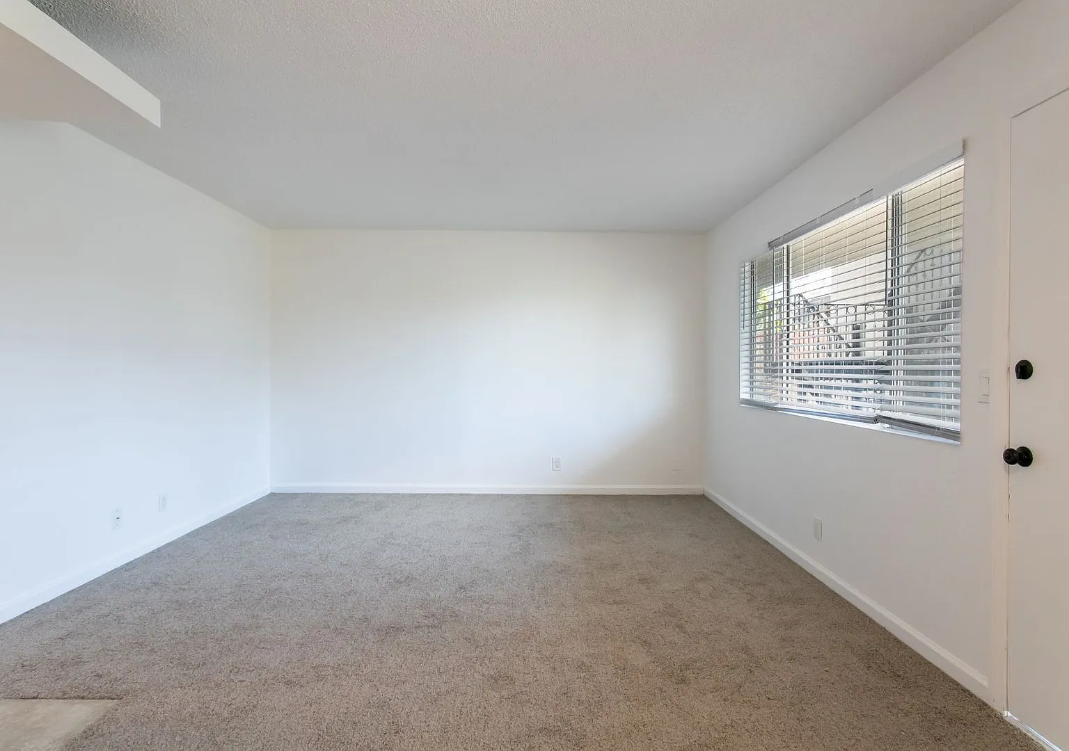 73355 Guadalupe Avenue — Photo 2