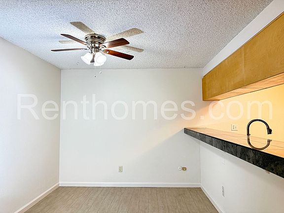 4th image of 6039-101 Rancho Mission Rd
