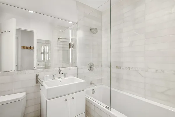 Rented by Douglas Elliman | media 27