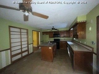 4th image of 5107 Country Squire Ln