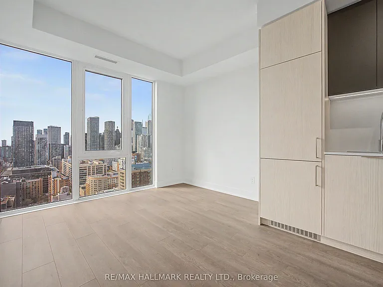 308 Jarvis St #2812 — Photo 4