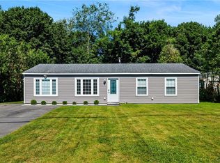 411 Cedarbrook Cres, Utica, NY 13502