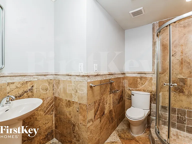 10901 SW 161st Pl — Photo 14