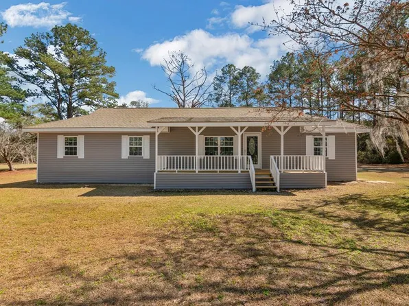 118 Pine Needle Dr, Ellabell, GA 31308