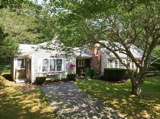 20 Bramble Ln, Dennis, MA 02638