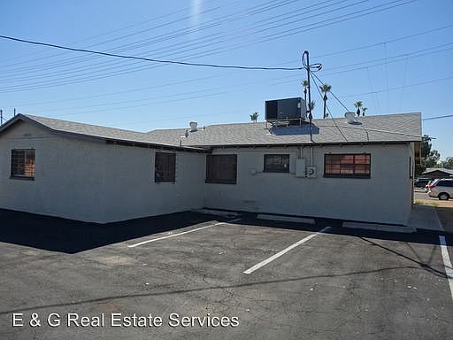 5th image of 2822 W Northern Ave