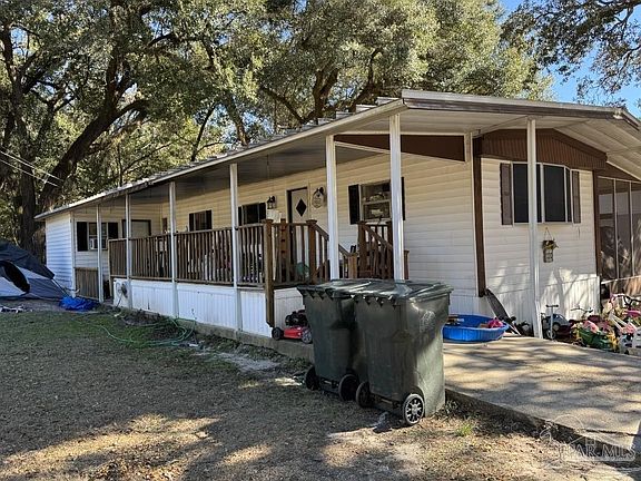 3rd image of 1800 N 58th Ave