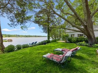 64 Towd Point Rd, Southampton, NY 11968
