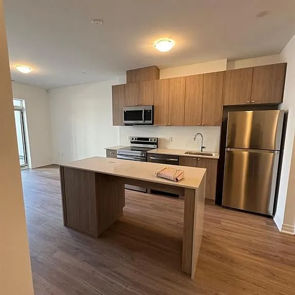 490 Gordon Krantz Ave #102 — Photo 4