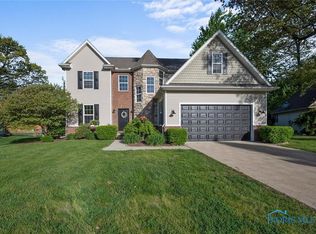 8306 Water Park Dr, Holland, OH 43528