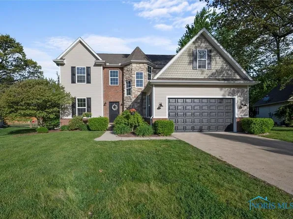 8306 Water Park Dr, Holland, OH 43528