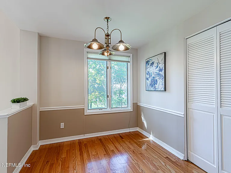 2099 Winterbourne Dr W #308 — Photo 40