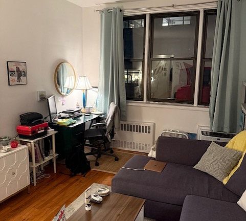 2nd image of 171 E 77th St APT 5D