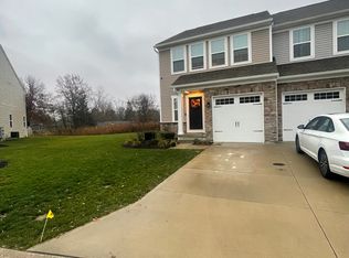 1191 Meadow Run, Akron, OH 44321