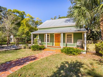 91 Avenue C, Apalachicola, FL, 32320