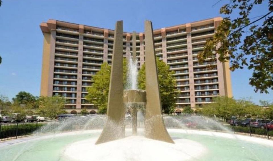2nd image of 21139 Valley Forge Cir #1139