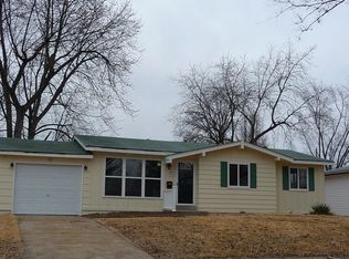 495 Lula Dr, Florissant, MO