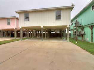 100 Glover Blvd #102, Port Aransas, TX 78373