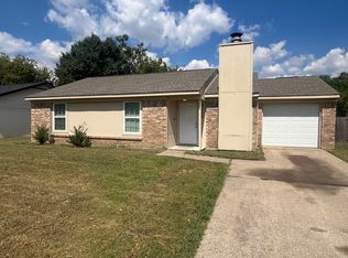 9233 Prairie Oak Dr, Dallas, TX 75217