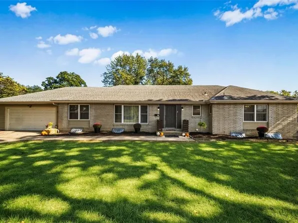 12511 Jackson Ave, Grandview, MO 64030