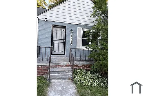 10620 McKinney St Photo 1
