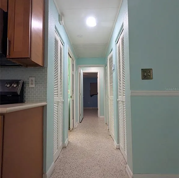 1521 Normandy Way — Photo 15