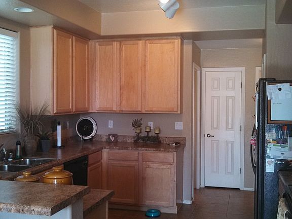 2nd image of 43835 W Griffis Dr
