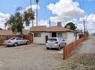 1405 Yosemite Dr, Bakersfield, CA 93308