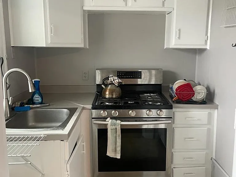 115 Park St #1 — Photo 2