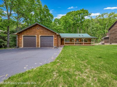 835 Lakeview Dr, Mountain Top, PA, 18707