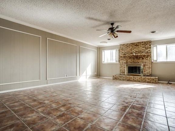 3rd image of 2316 Rosemarie Dr