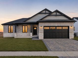 285 King St, Southwest Middlesex, ON N0L1M0