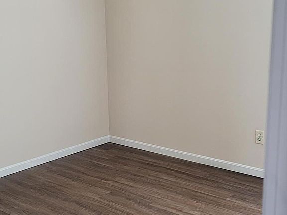 5th image of 9184 Susie Dr