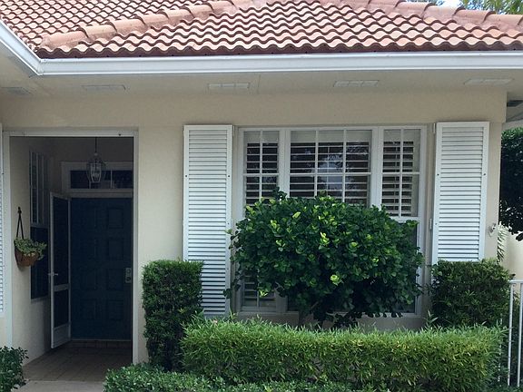 2nd image of 309 Kelsey Park Cir
