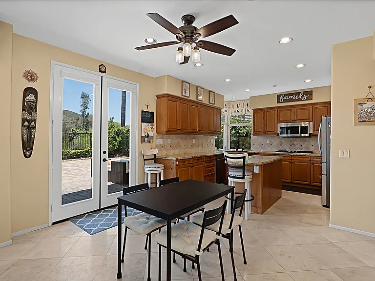 11526 Meadow Grass Ln — Photo 9