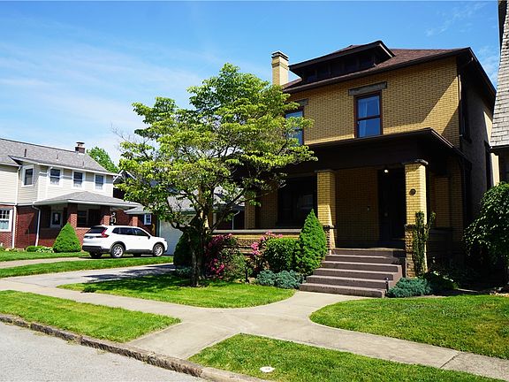 2nd image of 124 Hazel St