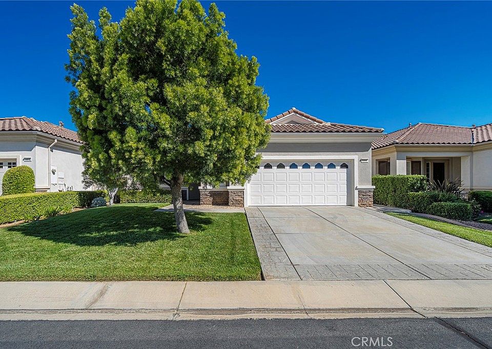 1st image of 1066 Northview Dr