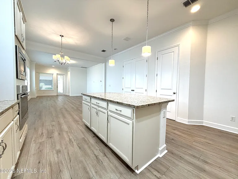 187 Southern Oak Dr — Photo 10