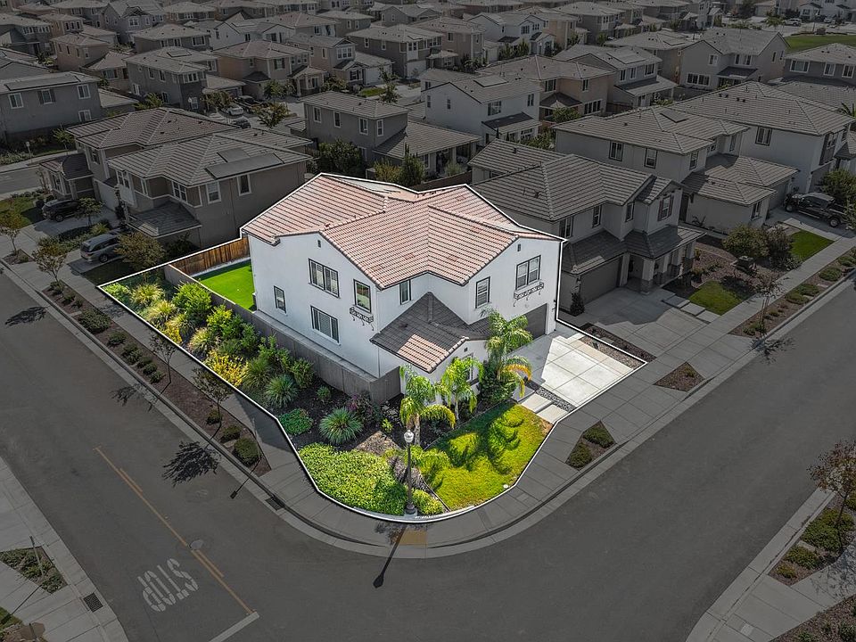 1st image of 5966 Wave St