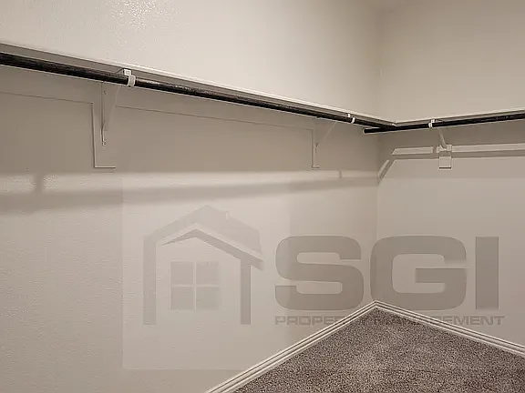 3 bed, 1478 sqft, $2,400 — Photo 3