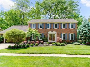 881 Loch Lomond Ln, Columbus, OH 43085